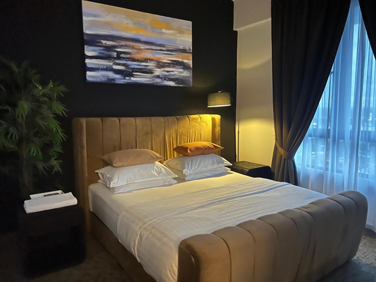 Troika Residency Kota Bharu By The Stay Homestay 1 Εξωτερικό φωτογραφία